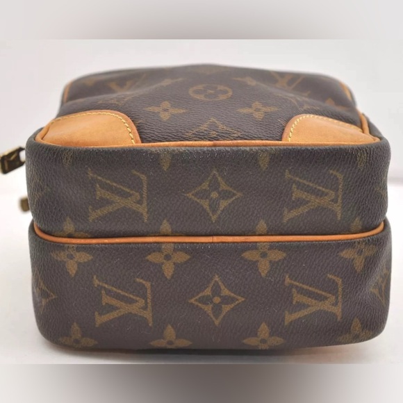 LV Monogram Amazone crossbody - Picture 4 of 9